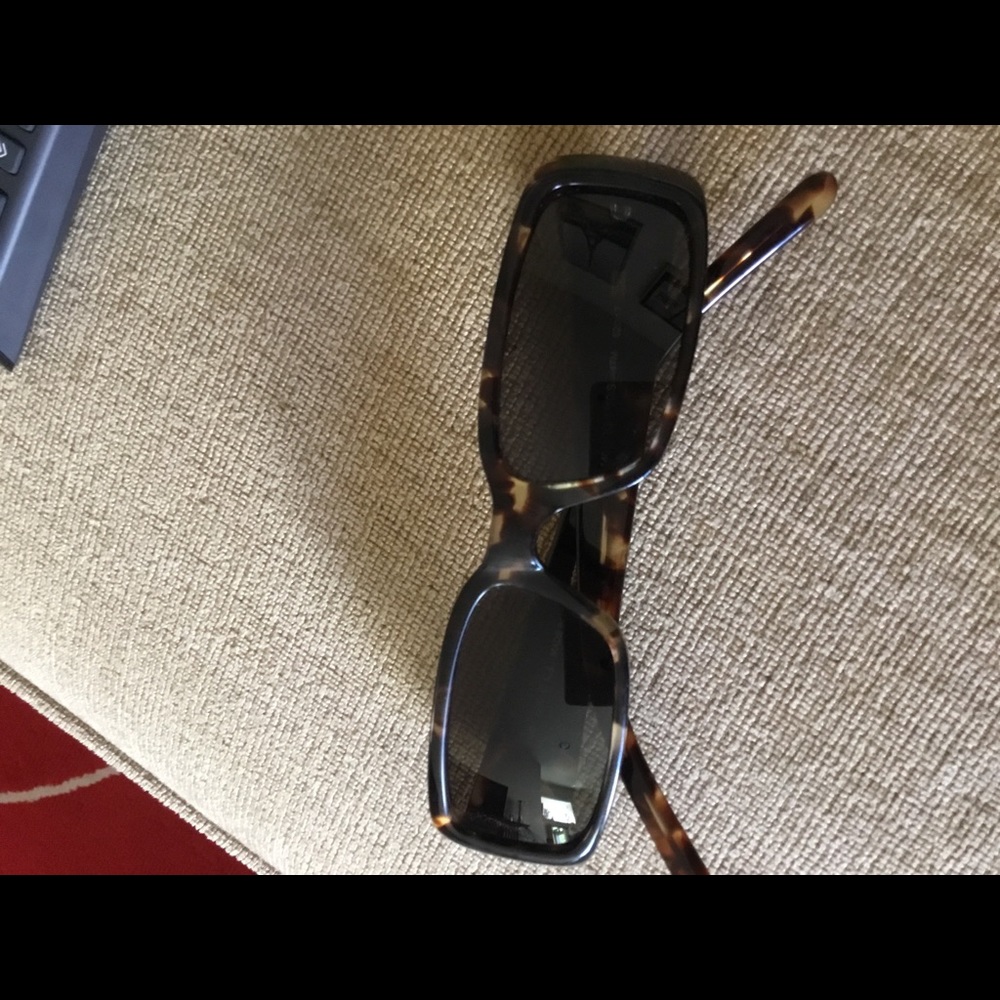 Gucci women sunglasses - Picture 11 of 14